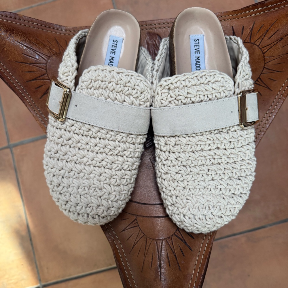 Steve Madden Clogs